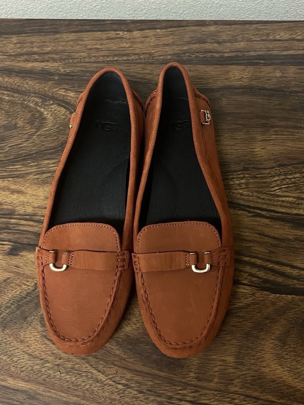 UGG Callen Leather Driving Loafers Womens 9 Burnt Orange Rust Moccasin 1108920